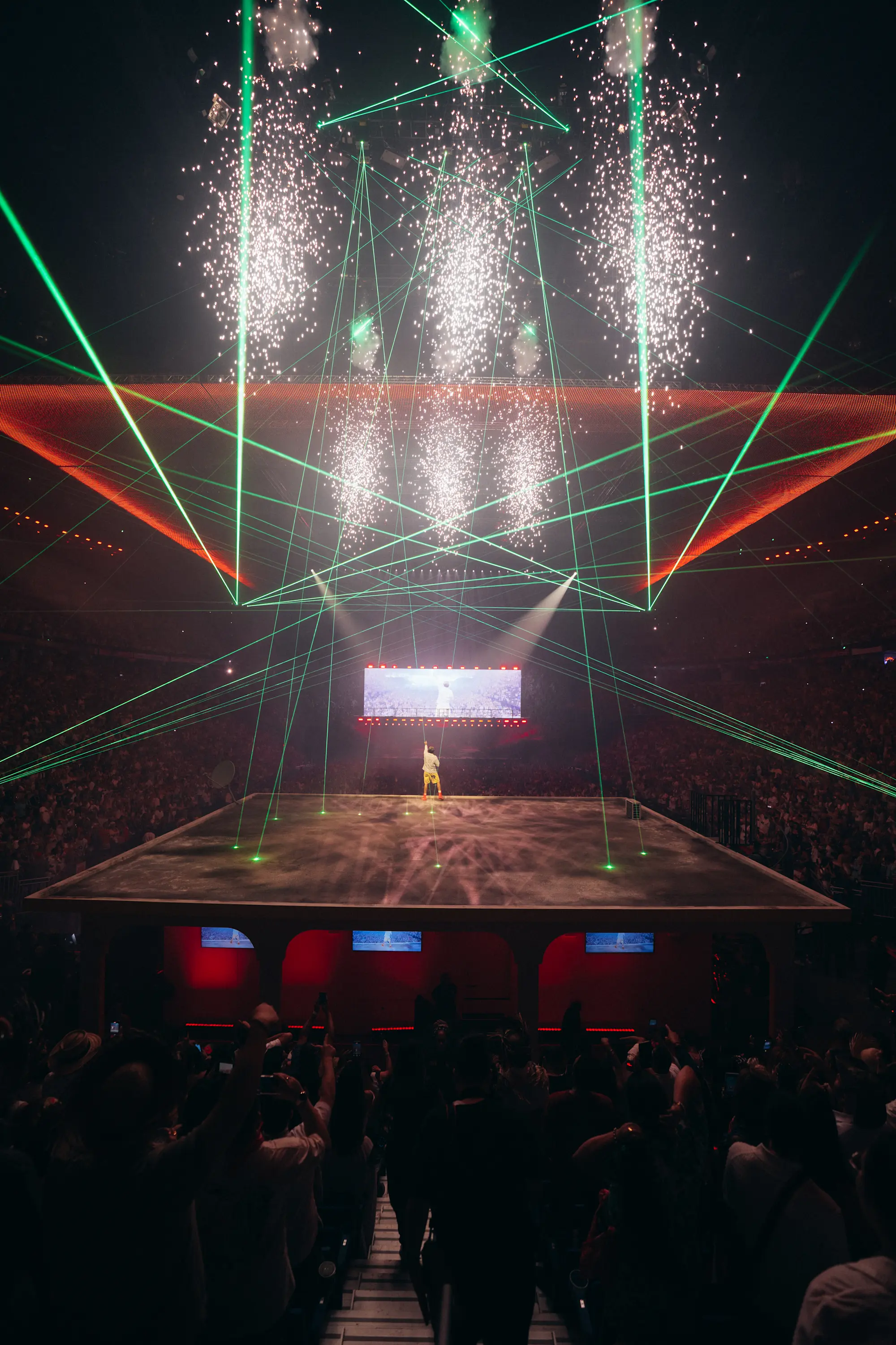 bad bunny residency lighting 01 — Bad Bunny show photo